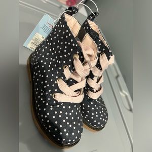 NWT- Toddler Girls' Giovanna Lace-Up Zipper Combat Boots-Charcoal Gray